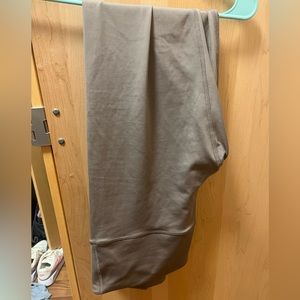 All in motion leggings